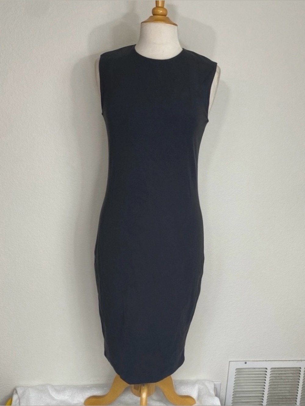 Vince Womens Dark Gray Ribbed Stretch Ponte Sleeveless Sheath Dress Size Medium